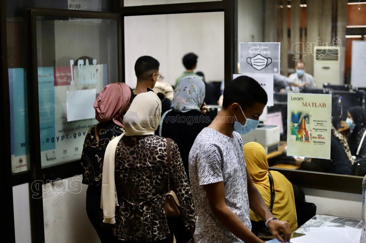 توافد طلاب الثانوية على معامل تنسيق جامعة القاهرة بأول أيام المرحلة الثانية (17)