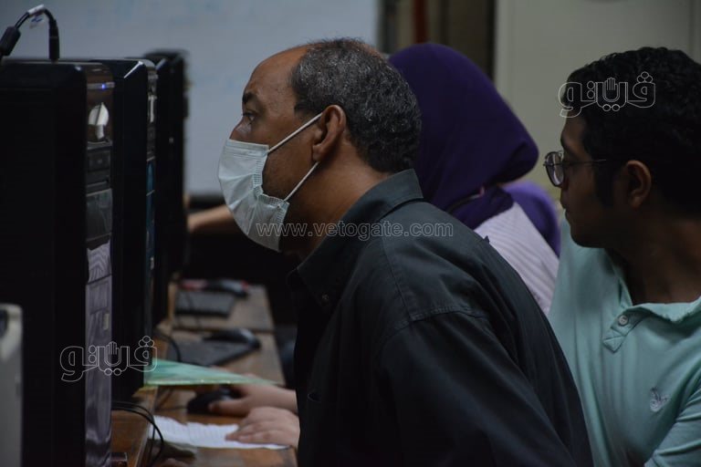  معامل تنسيق هندسة القاهرة تستقبل طلاب المرحلة الثانية (15)