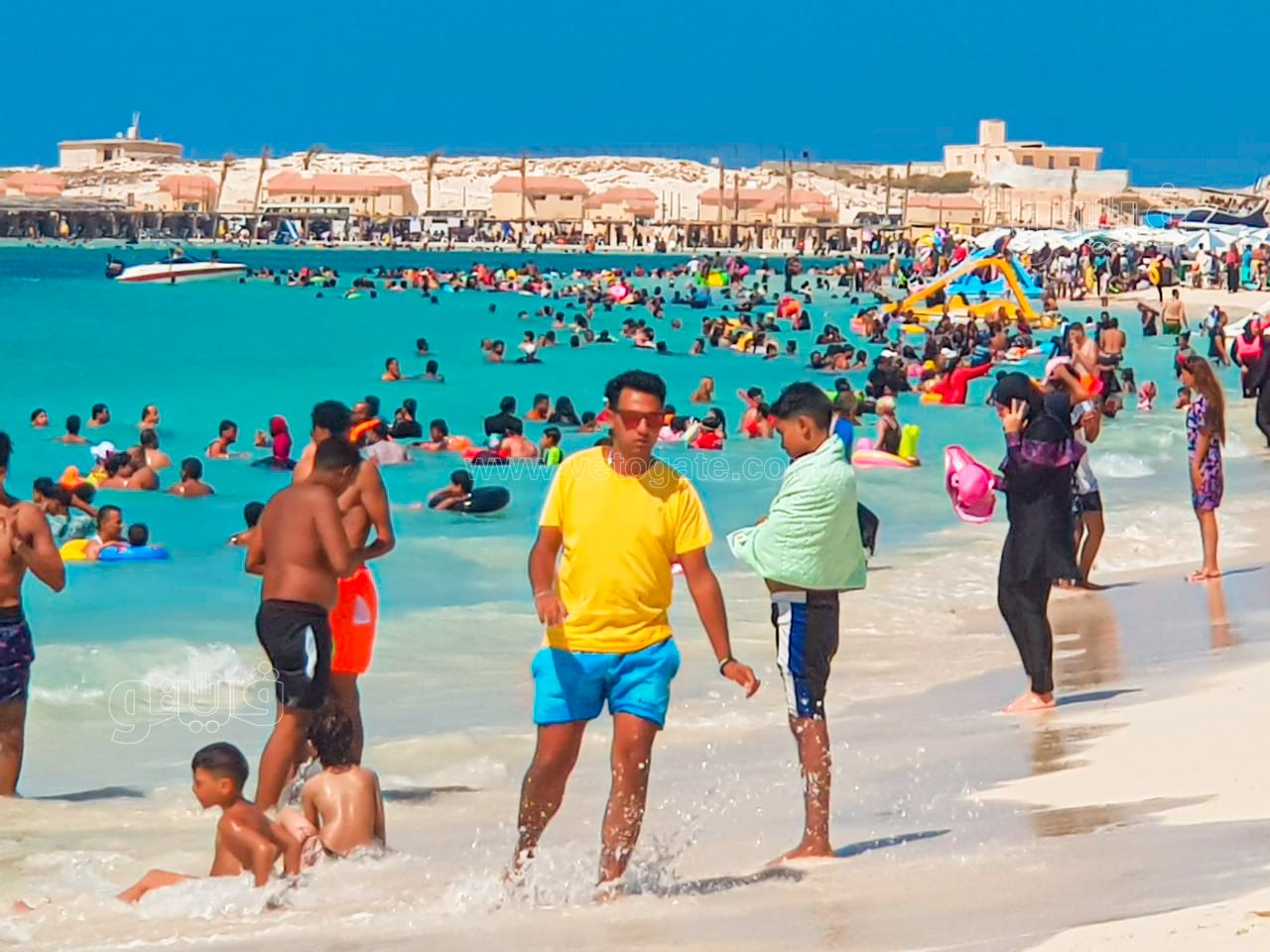 شاطئ مطروح العام (4)