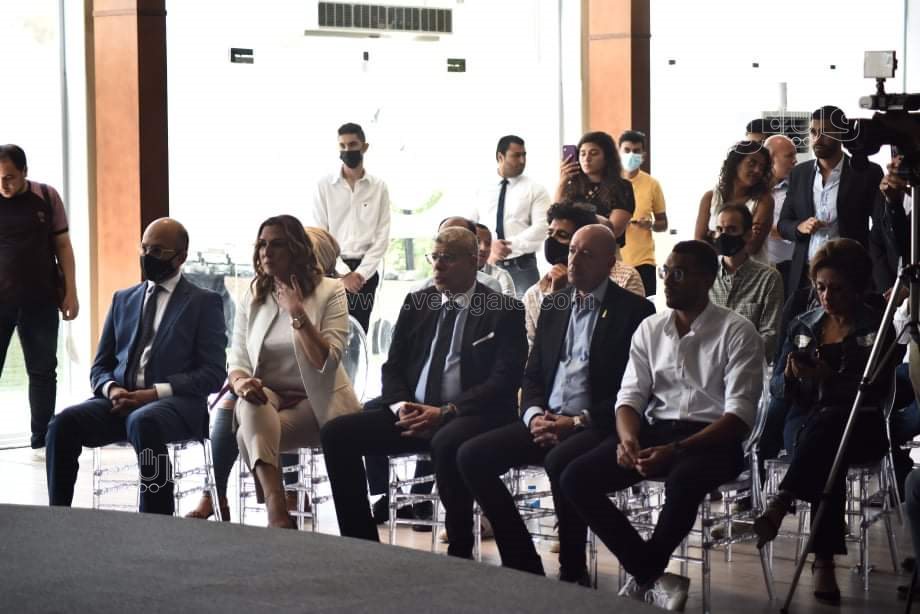 بحضور وزير الرياضة ونجوم اليد.. وضع حجر الأساس لنادي O West (24)