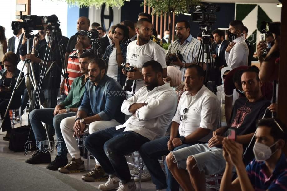 بحضور وزير الرياضة ونجوم اليد.. وضع حجر الأساس لنادي O West (37)