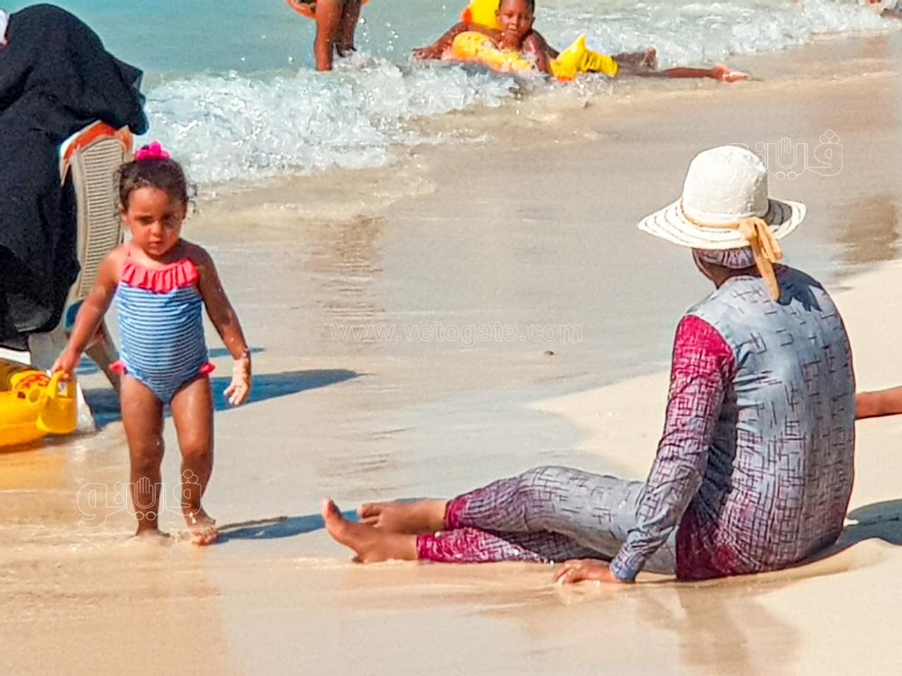 شاطئ مطروح العام-11