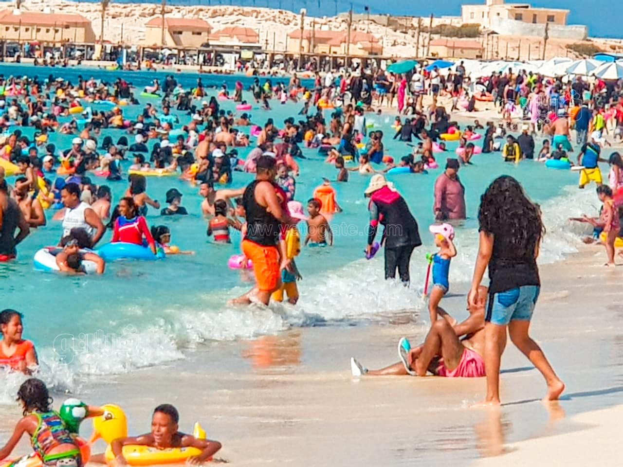 شاطئ مطروح العام-13