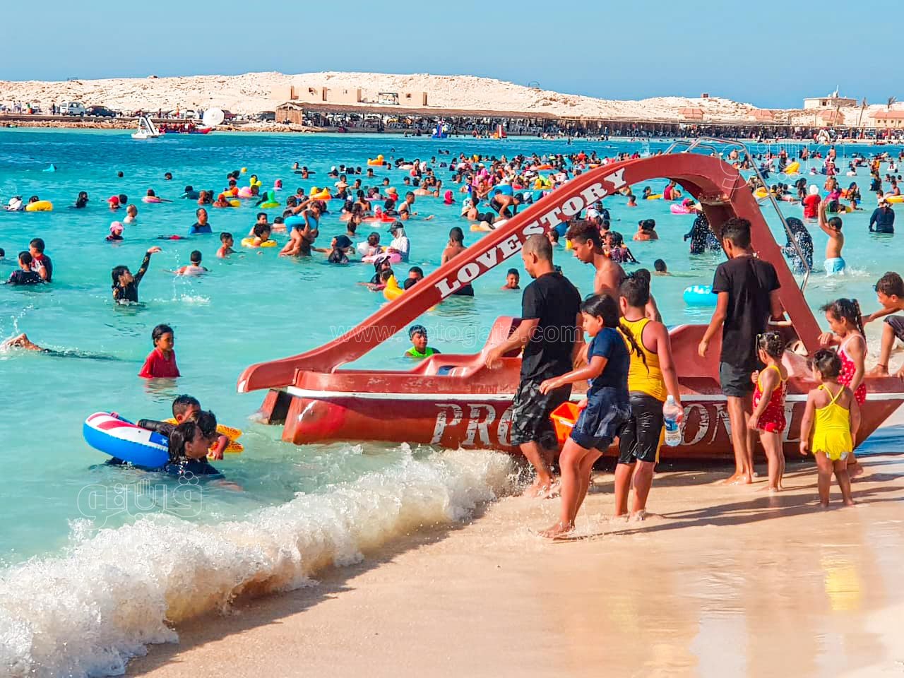 شاطئ مطروح العام-23