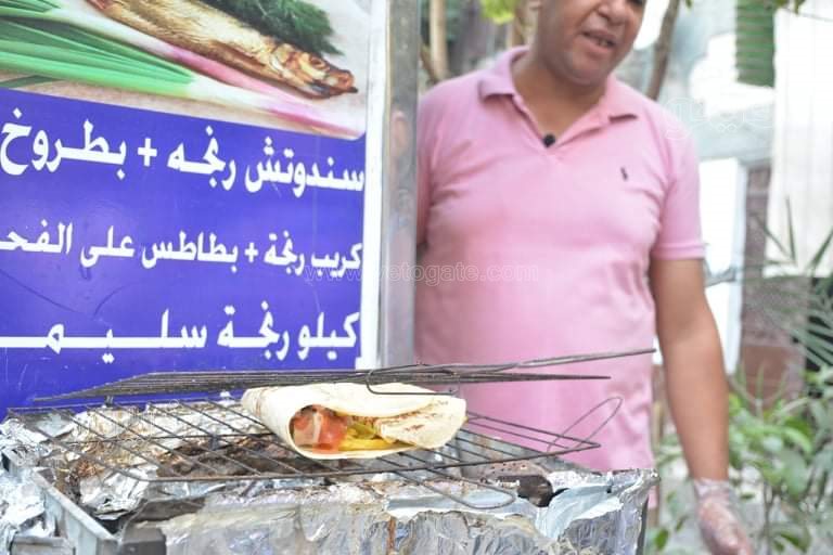 عم مجدي ملك الأسماك المملحة (19)