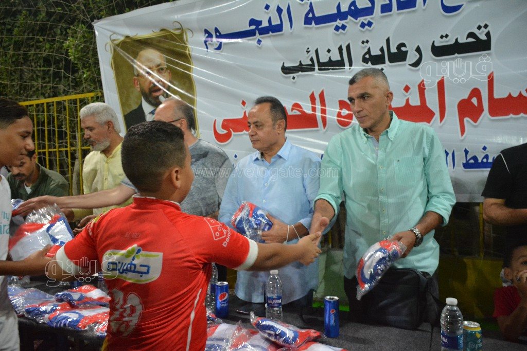 بحضور مشاهير الزمالك.. افتتاح أكاديمية النجوم بصفط اللبن برعاية حسام المندوه (45)~1