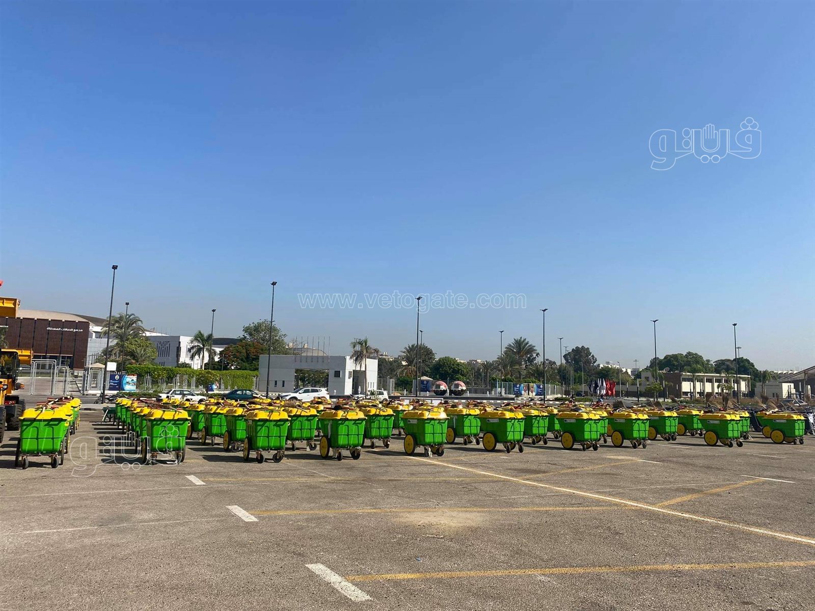 محافظة القاهرة تستعرض معدات النظافة الجديدة بالاستاد  (19)