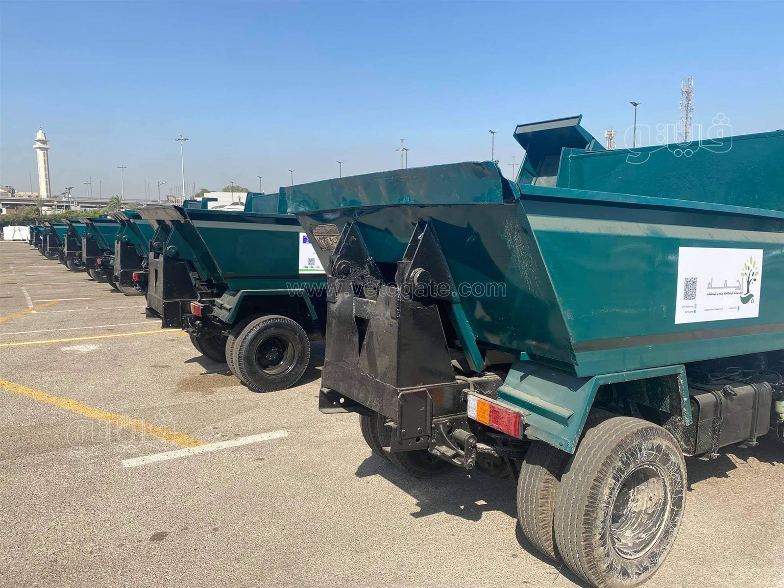 محافظة القاهرة تستعرض معدات النظافة الجديدة بالاستاد  (11)