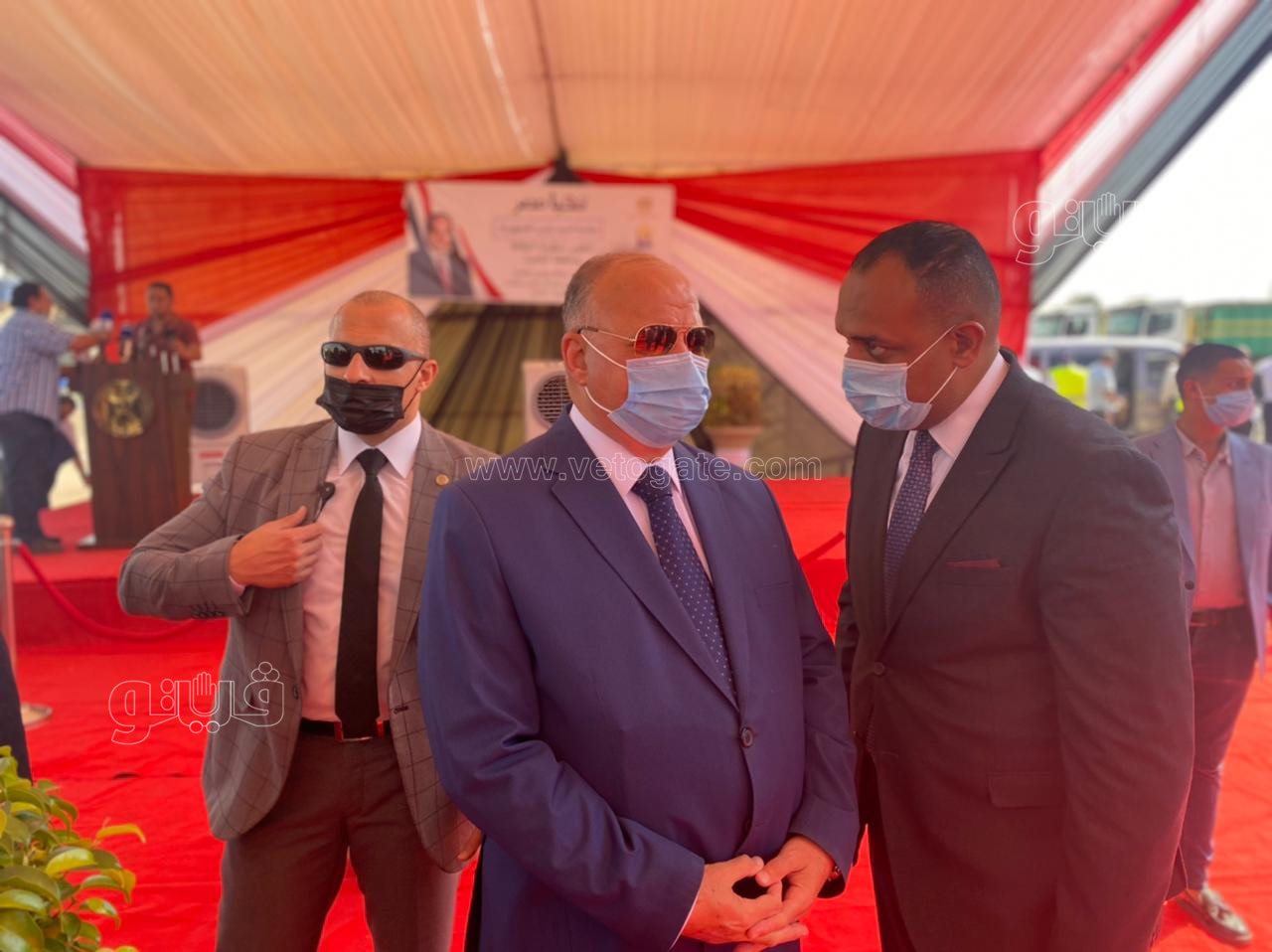 استعدادات ومعدات شركات النظافة (2)