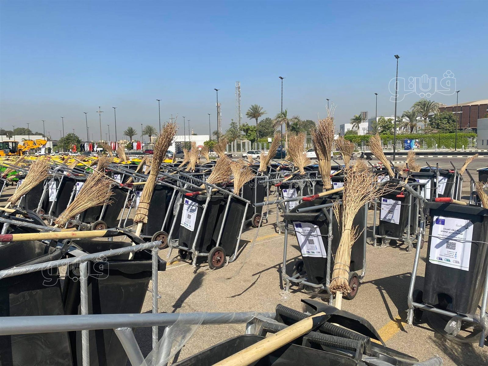 استعدادات ومعدات شركات النظافة (7)