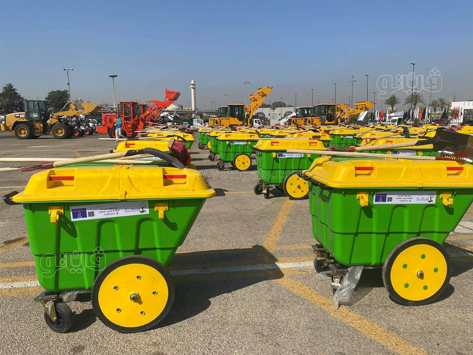 استعدادات ومعدات شركات النظافة (8)