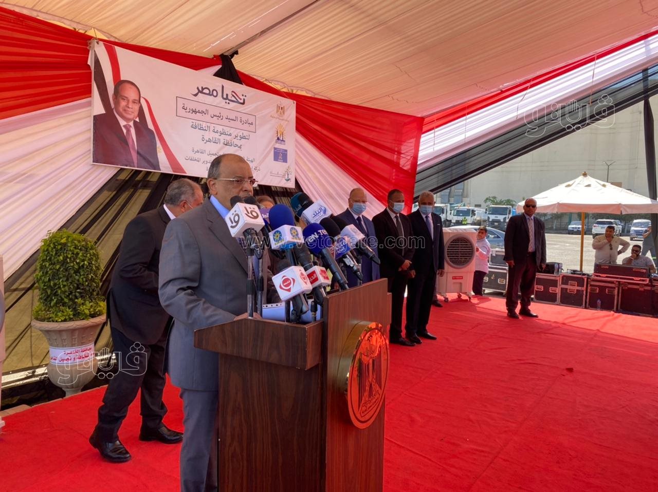 استعدادات ومعدات شركات النظافة (11)