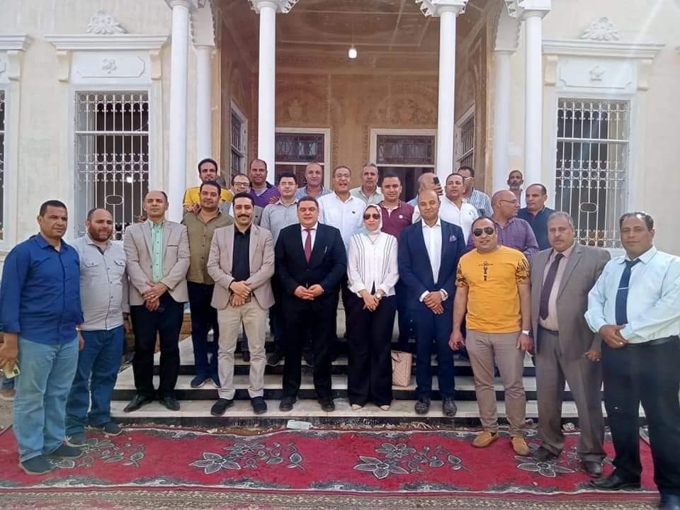 محافظ بني سويف يتفقد مشروعات حياة كريمة (7)