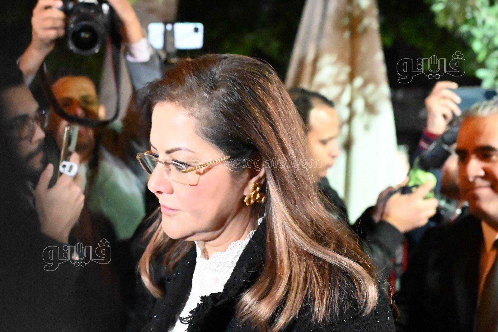 عزاء مفيد فوزي (2)