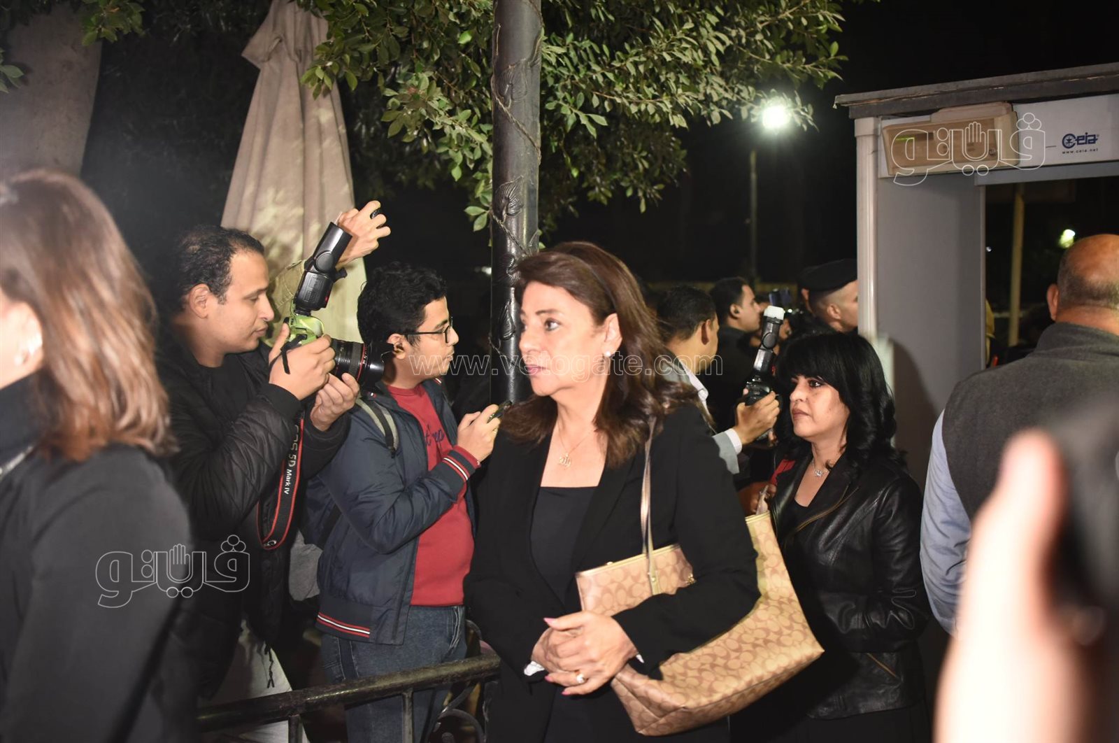 عزاء مفيد فوزي (10)