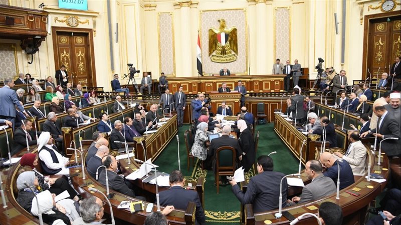 بعد واقعة مجلس النواب،عمرو أديب: من حق الناس تطالب برحيل الحكومة (فيديو)