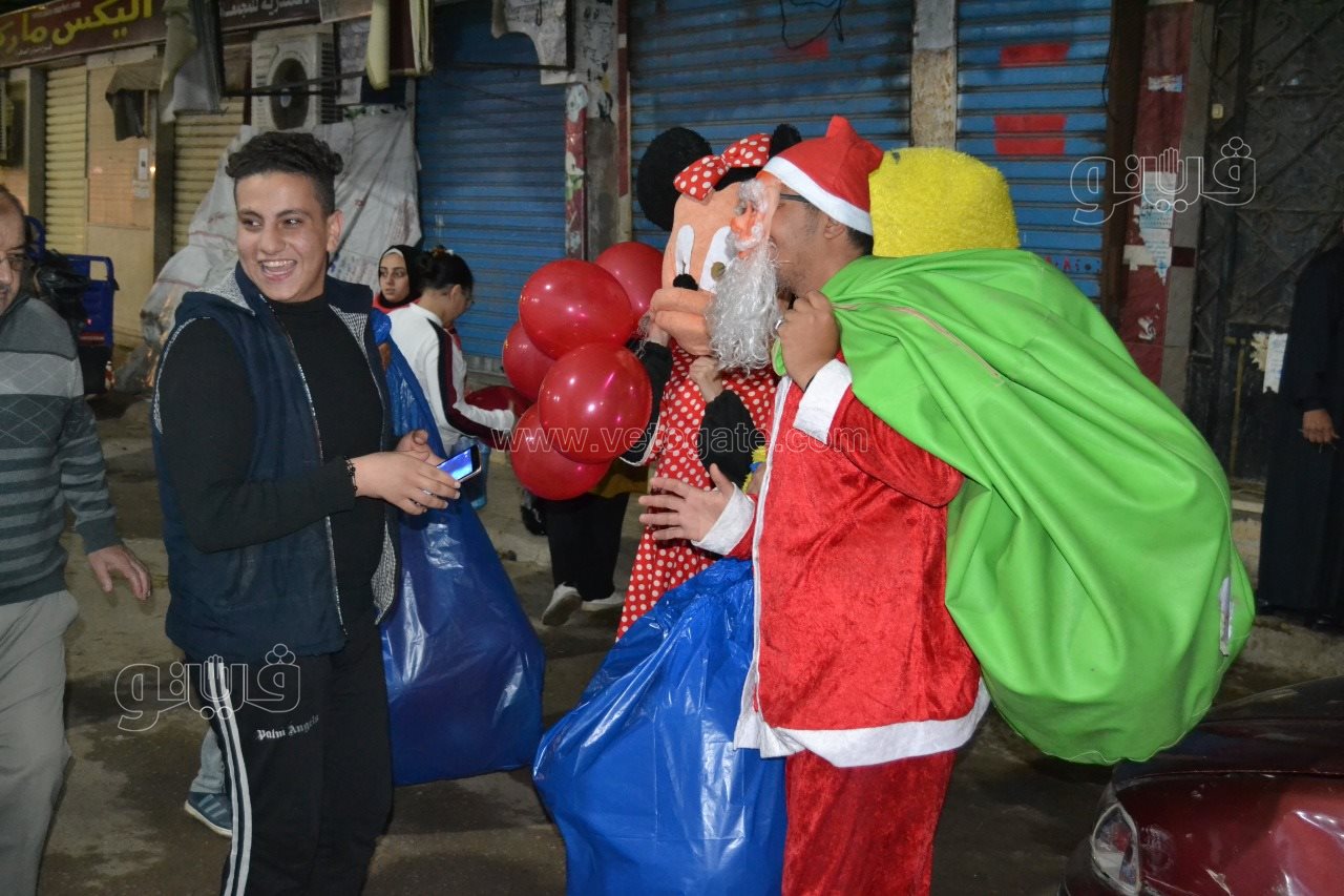 بابا نويل يظهر في الإسكندرية،فيتو (8)