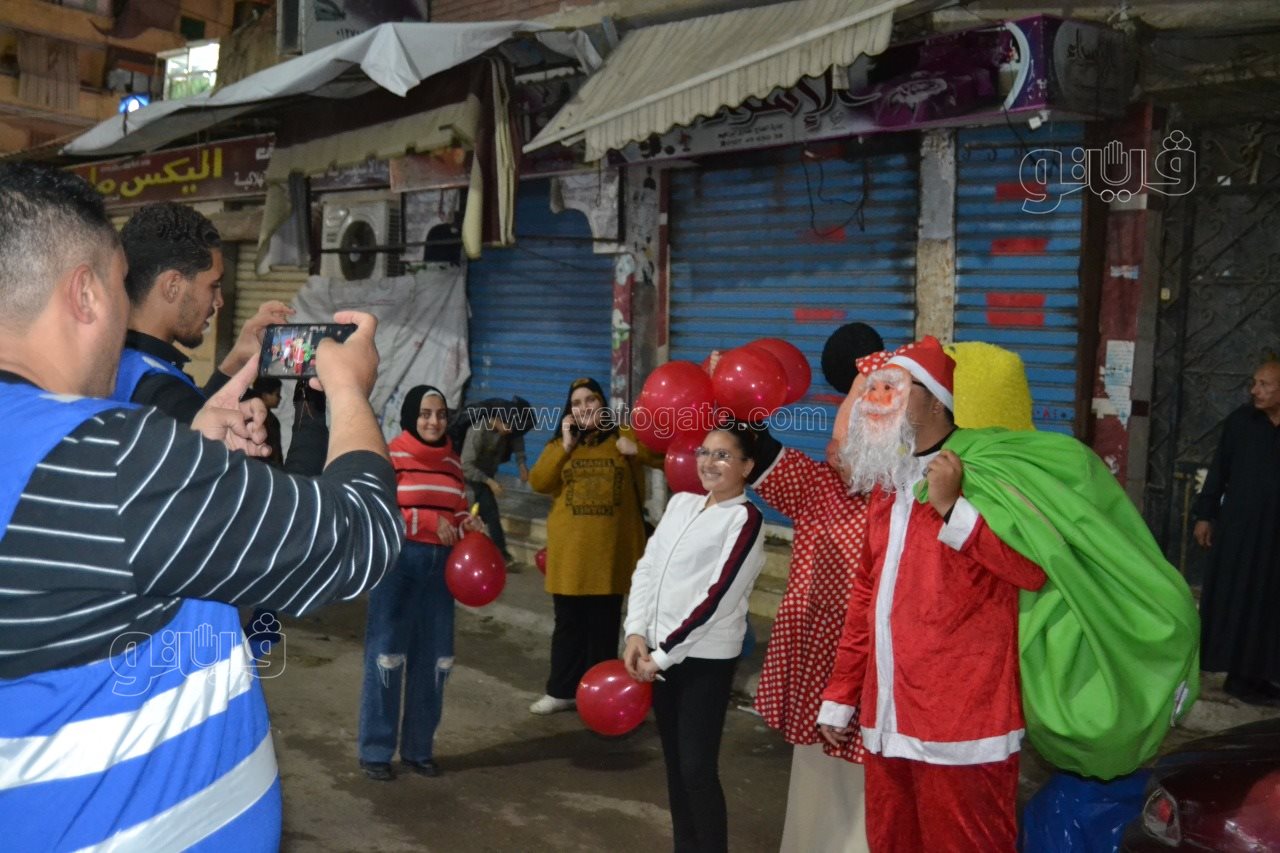 بابا نويل يظهر في الإسكندرية،فيتو (9)