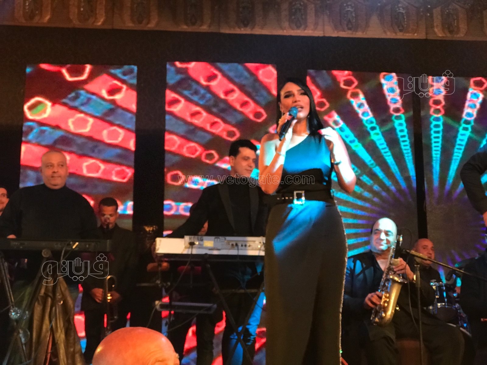 المطربة أمينة (3)