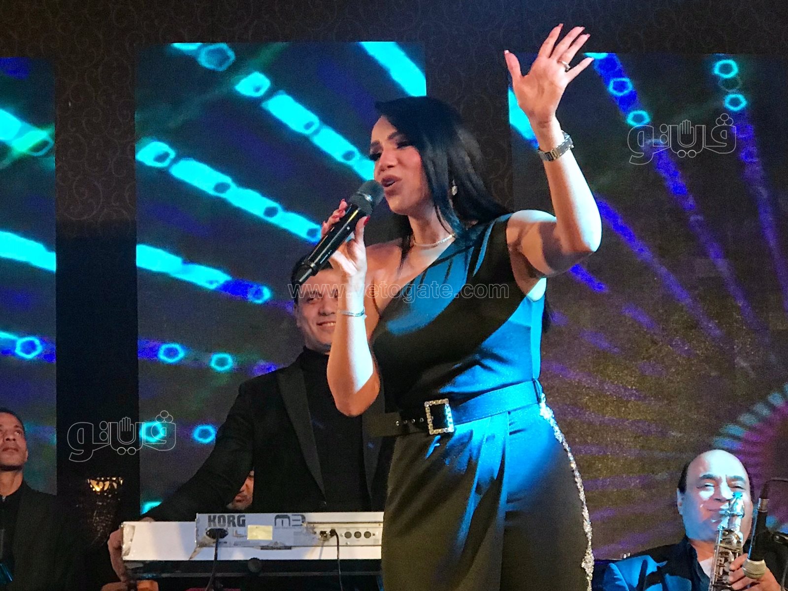 المطربة أمينة (4)