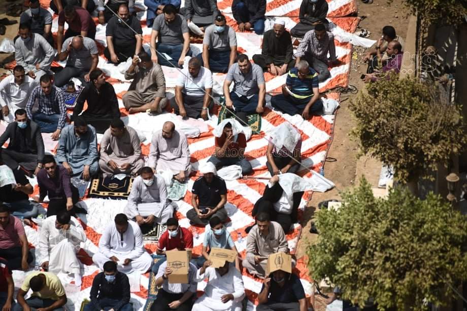 received_4456072261124298