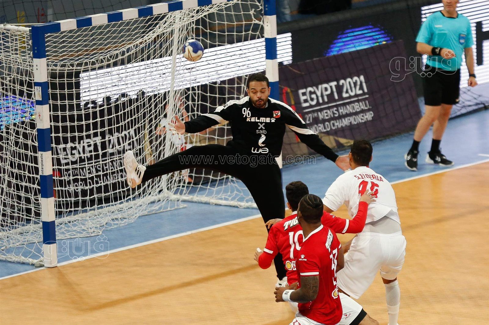 يد الاهلى والزمالك فى السوبر (3)