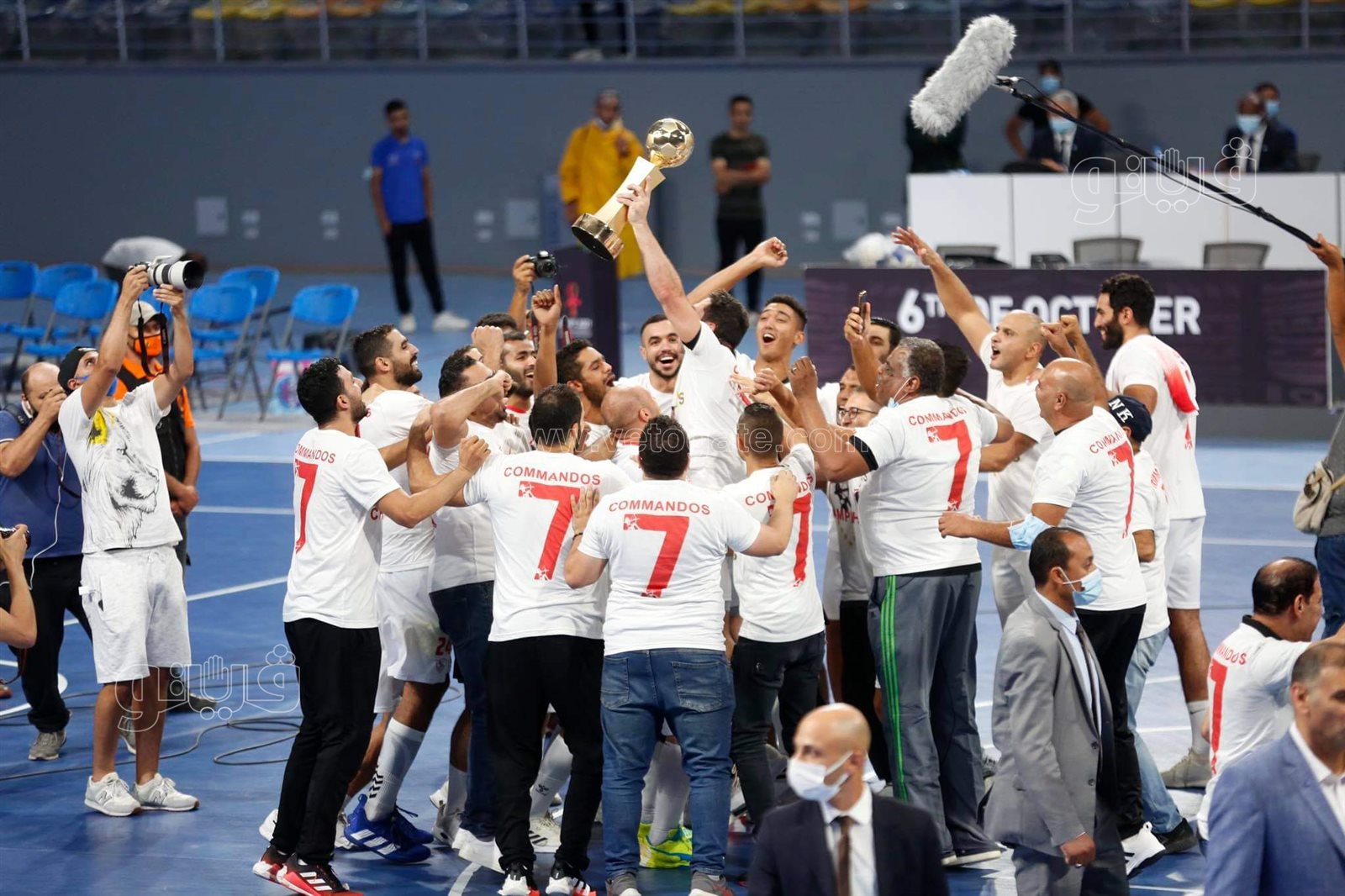 تتويج الزمالك بالسوبر الافريقي