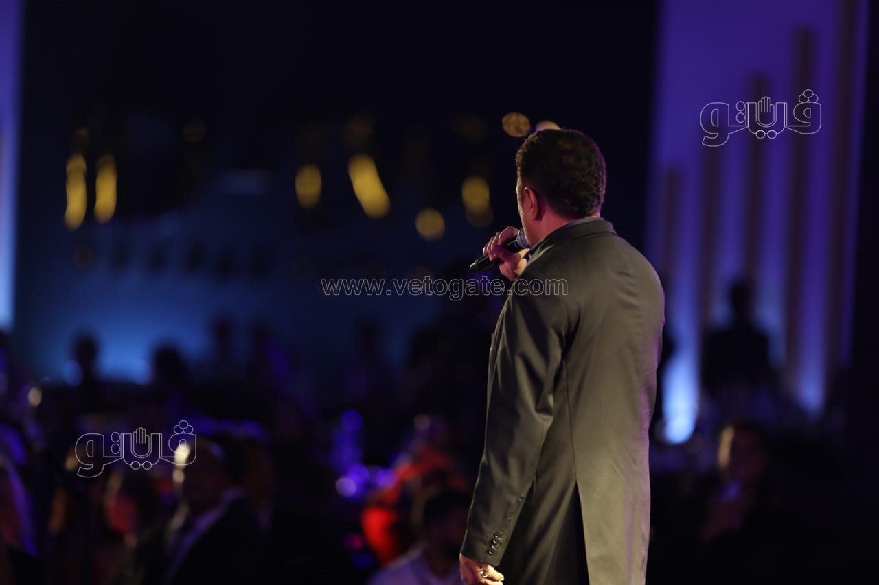  راغب علامة والشاب خالد يتألقان بحفل ضخم في القاهرة الجديدة بحضور نجوم الفن والمشاهير (5)