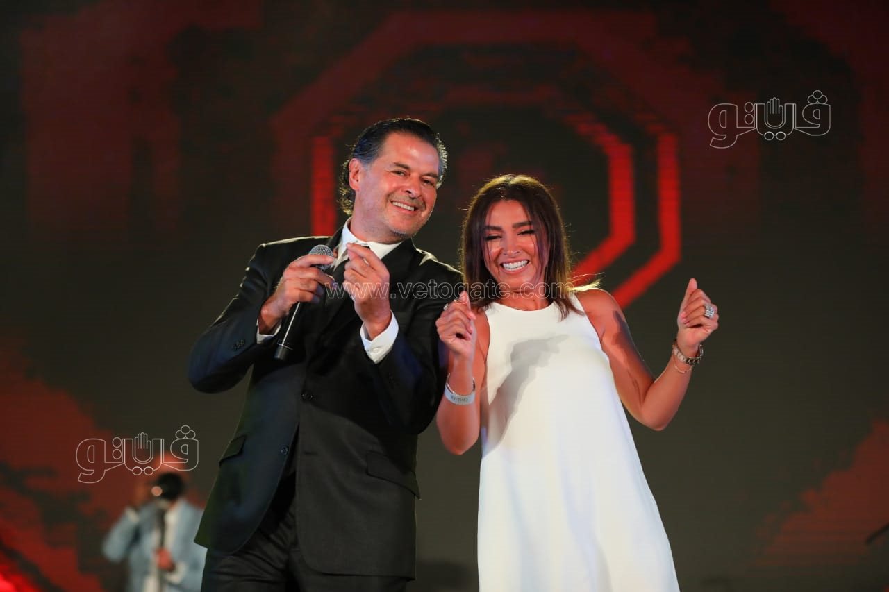  راغب علامة والشاب خالد يتألقان بحفل ضخم في القاهرة الجديدة بحضور نجوم الفن والمشاهير (11)