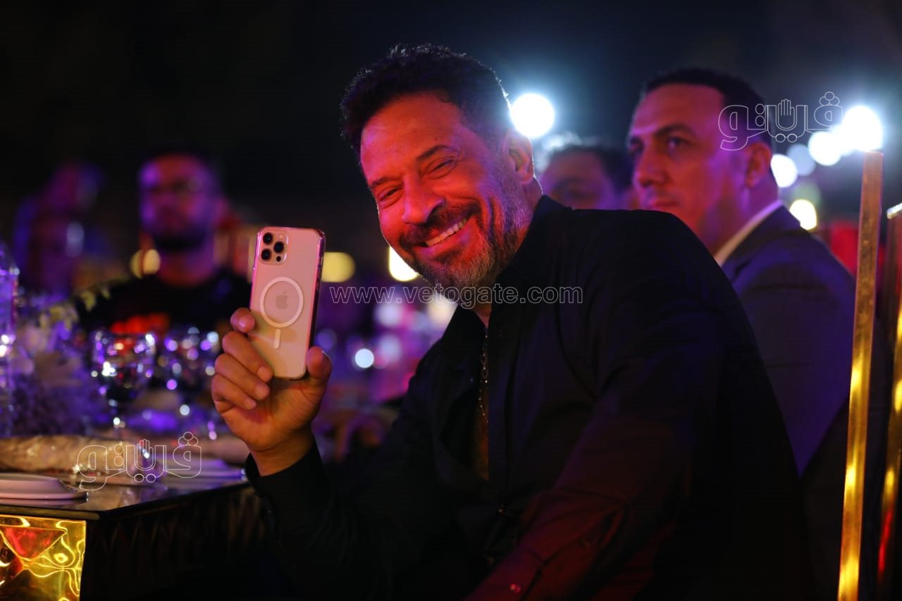 راغب علامة والشاب خالد يتألقان بحفل ضخم في القاهرة الجديدة بحضور نجوم الفن والمشاهير (26)