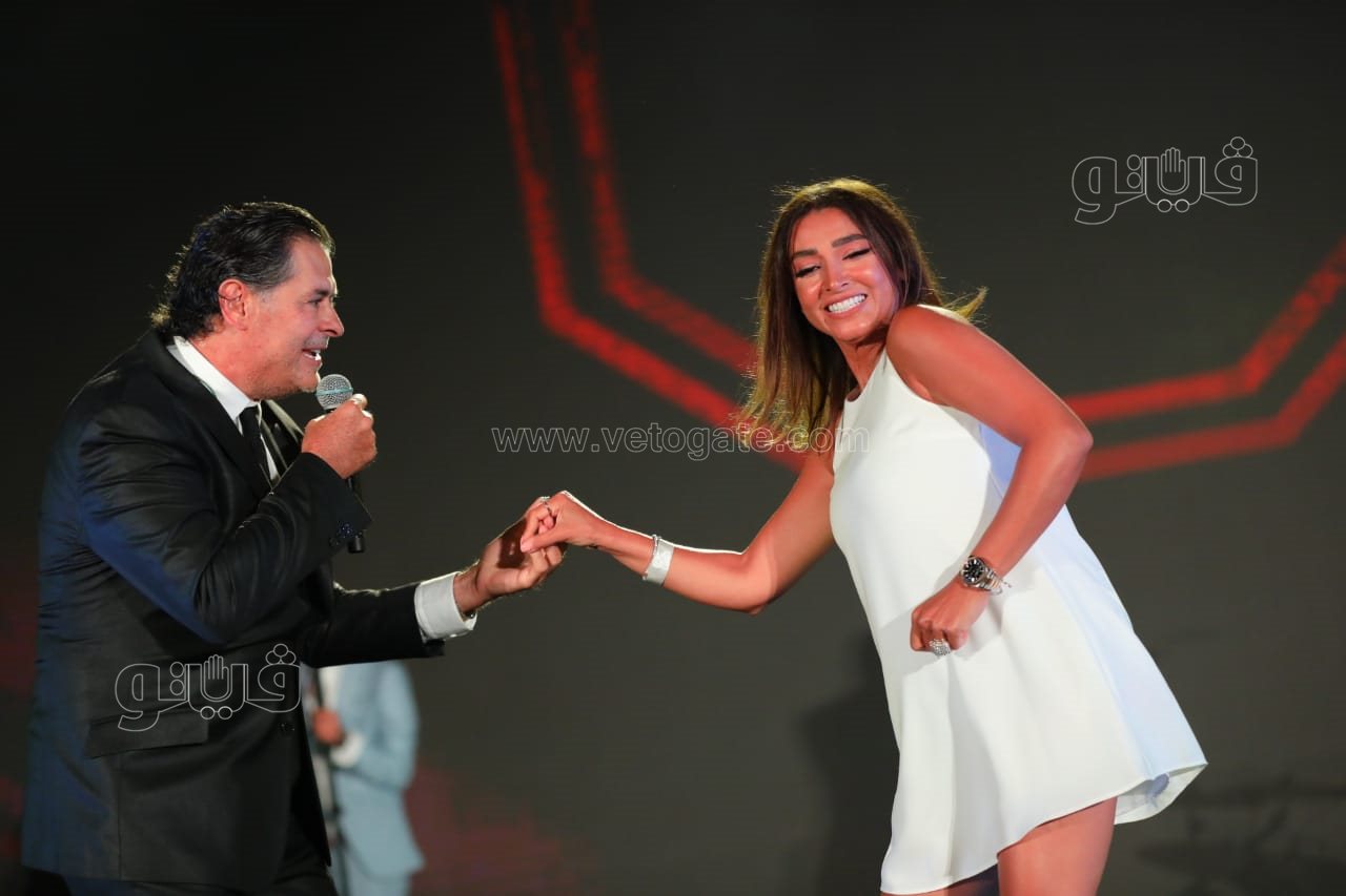  راغب علامة والشاب خالد يتألقان بحفل ضخم في القاهرة الجديدة بحضور نجوم الفن والمشاهير (65)