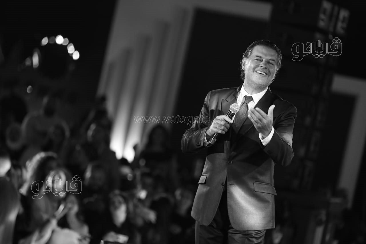  راغب علامة والشاب خالد يتألقان بحفل ضخم في القاهرة الجديدة بحضور نجوم الفن والمشاهير (71)