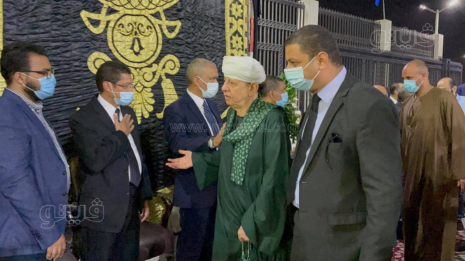 ياسين التهامي وعمرو خالد يحضران عزاء محمود العربي بقليوب (11)