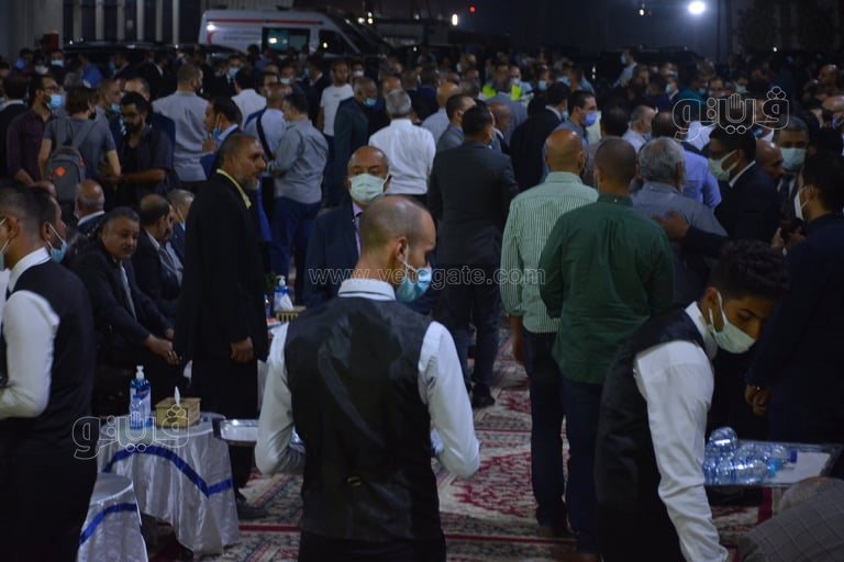 ياسين التهامي وعمرو خالد يحضران عزاء محمود العربي بقليوب (21)