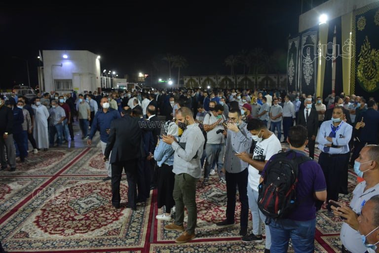 عزاء محمود العربي (3)