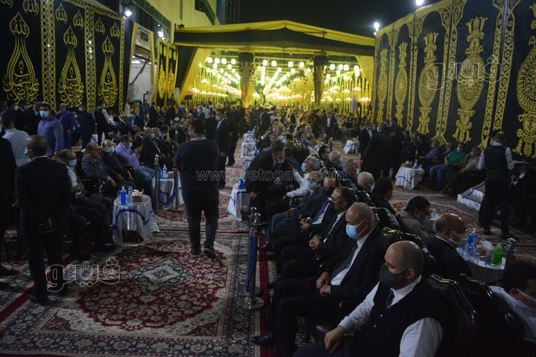 عبد المنعم التراس وزيدان وطارق علام يحضرون عزاء محمود العربي بقليوب (4)