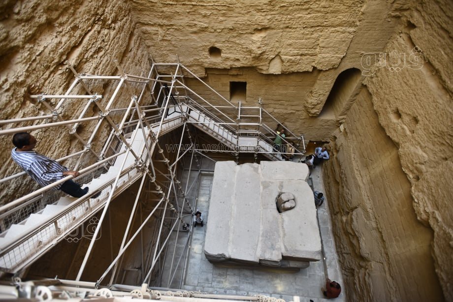 ترميم المقبرة الجنوبية للملك زوسر (12)