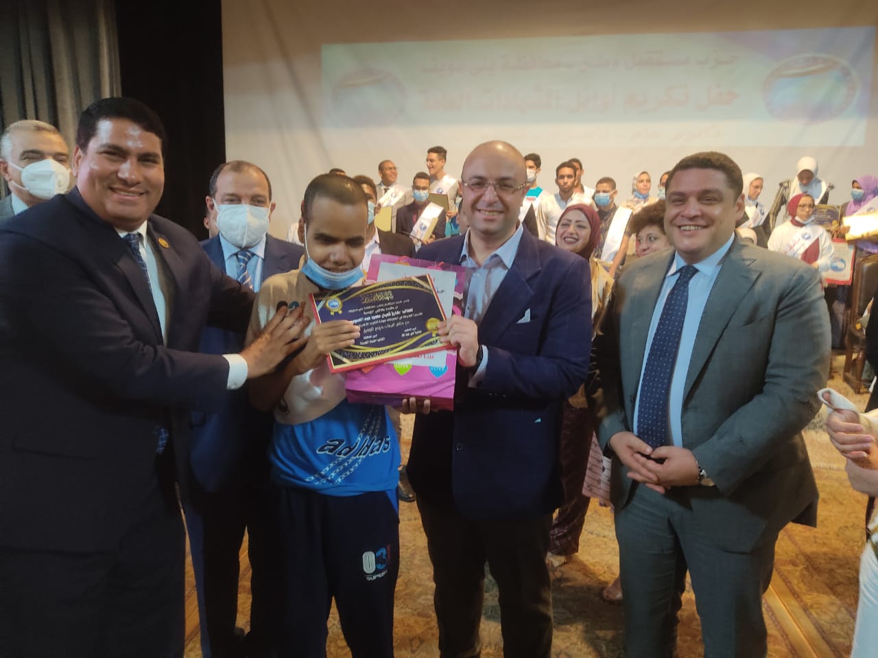 تكريم أوائل الثانوية العامة والأزهرية والدبلومات الفنية ببني سويف  (1)