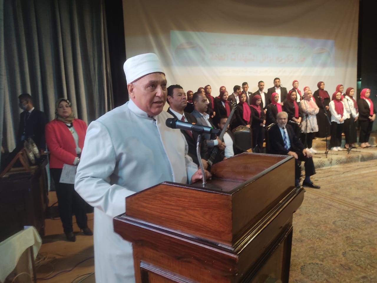 تكريم أوائل الثانوية العامة والأزهرية والدبلومات الفنية ببني سويف  (5)