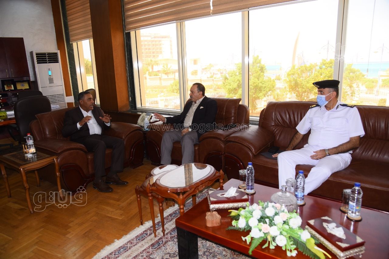 1df081bc-cf60-4d4e-b8c7-f02be88ab1e6