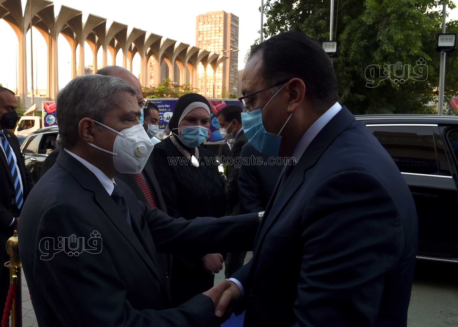 رئيس الوزراء يفتتح معرض اهلا مدارس (3)