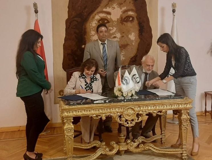 242002425_382647010007449_1991287907075994763_n