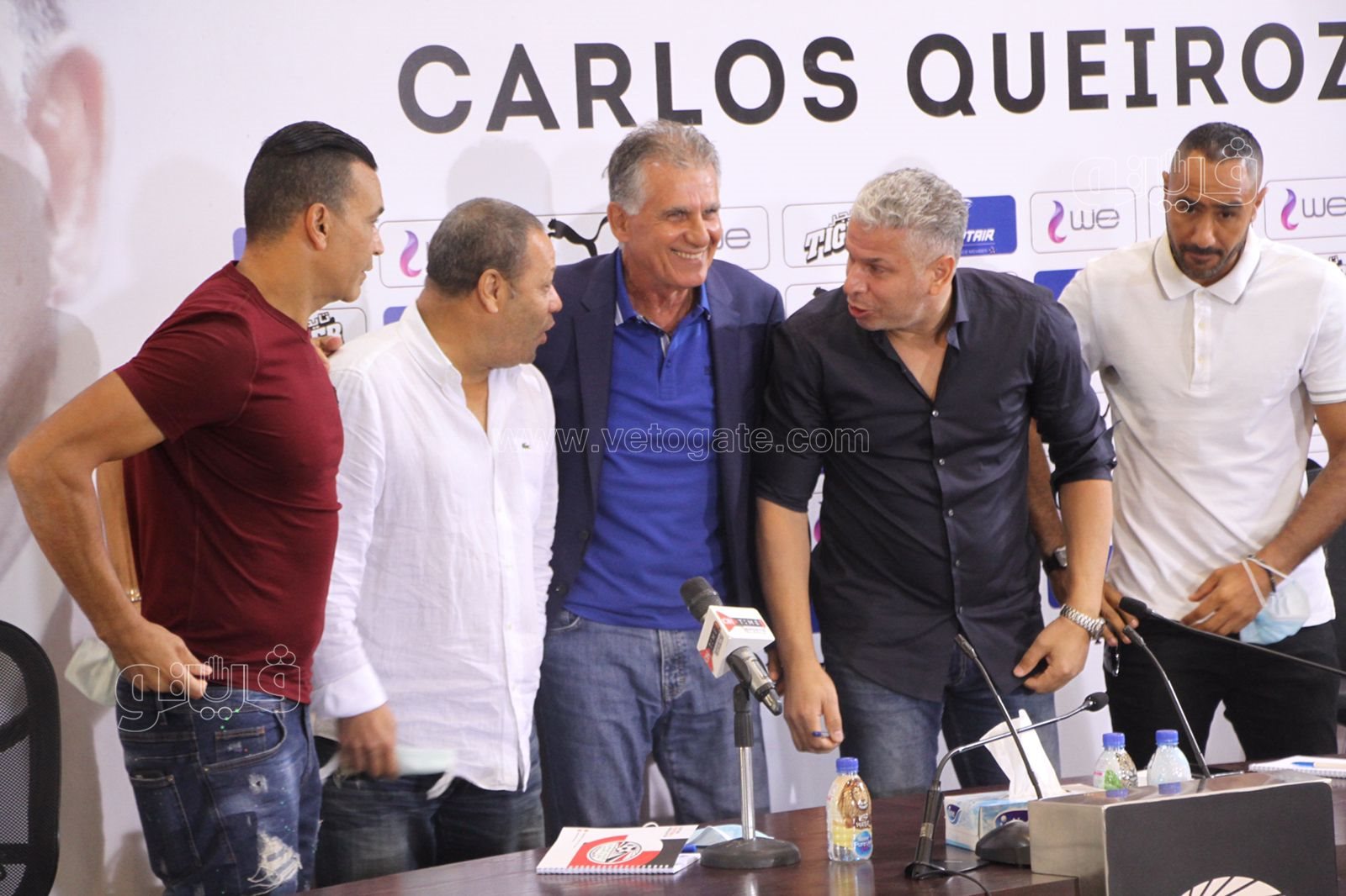 الصور الأولى لـ كارلوس كيروش مدرب المنتخب مع جهازه الفني (14)