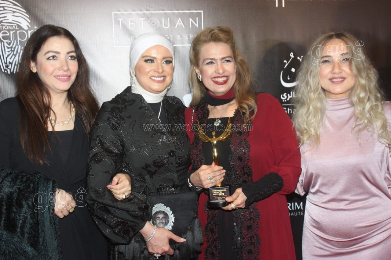 عبير صبرى وسيمون أبرز الحضور في فاشون أوورد فى دورته التاسعة (4)