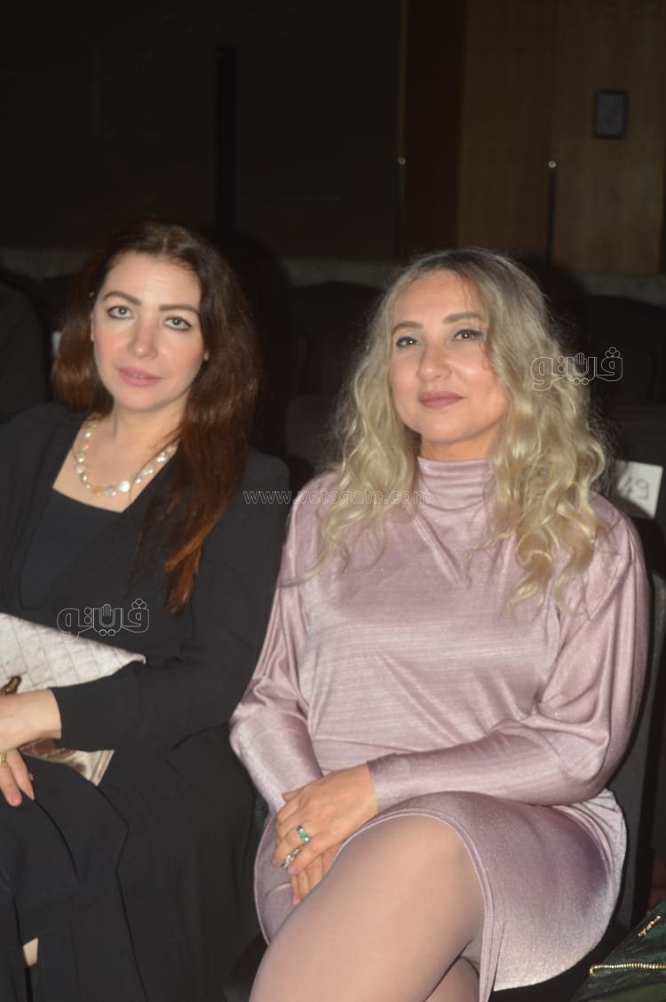 عبير صبرى وسيمون أبرز الحضور في فاشون أوورد فى دورته التاسعة (17)