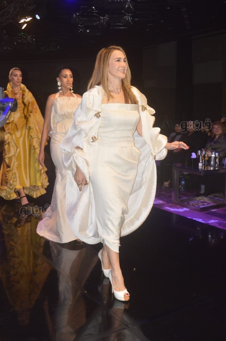 عبير صبرى وسيمون أبرز الحضور في فاشون أوورد فى دورته التاسعة (20)