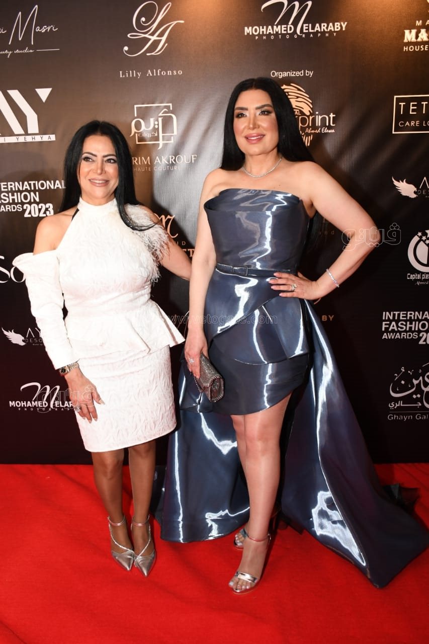 عبير صبرى وسيمون أبرز الحضور في فاشون أوورد فى دورته التاسعة (43)