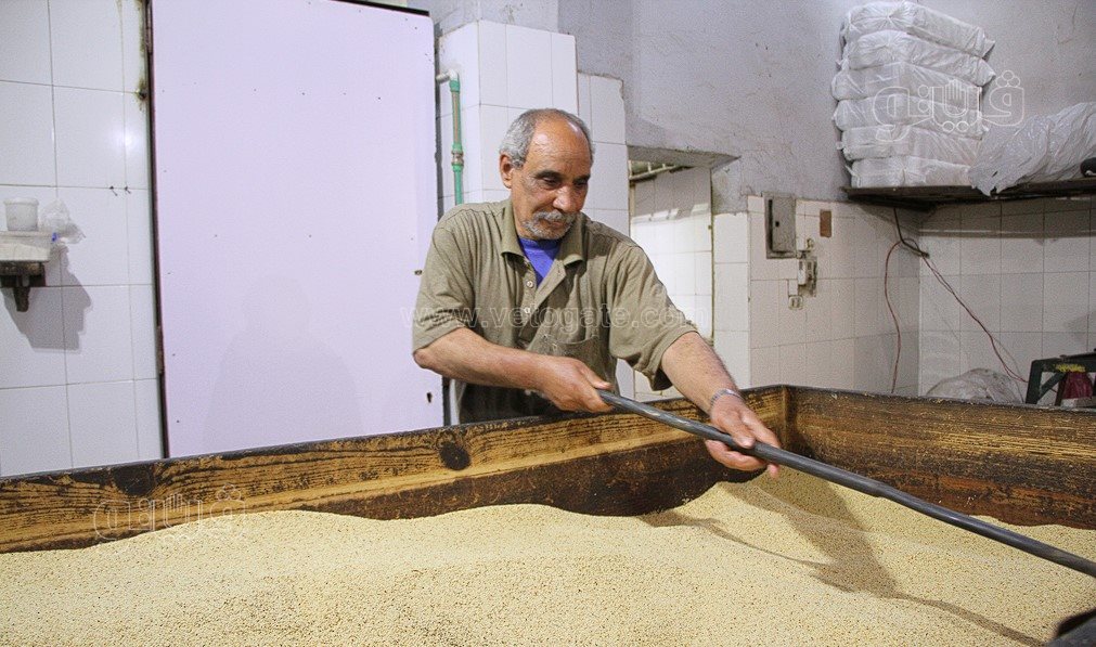  طريقة عمل الطحينة بالسرجة (9)
