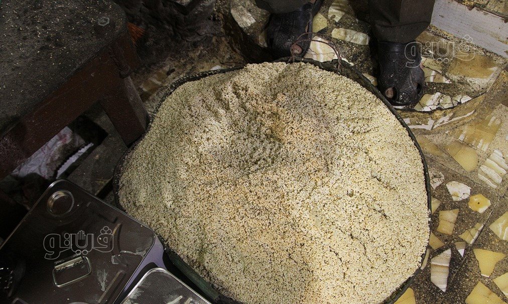  طريقة عمل الطحينة بالسرجة (28)