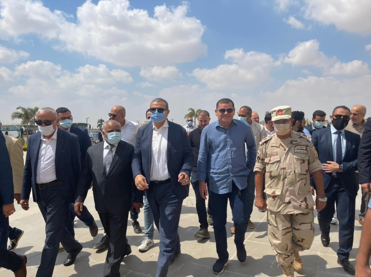 9C9D8E28-665D-4575-816E-80007E33431A